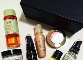 REVIEW MASLOW AND CO. BEAUTY SUBSCRIPTION