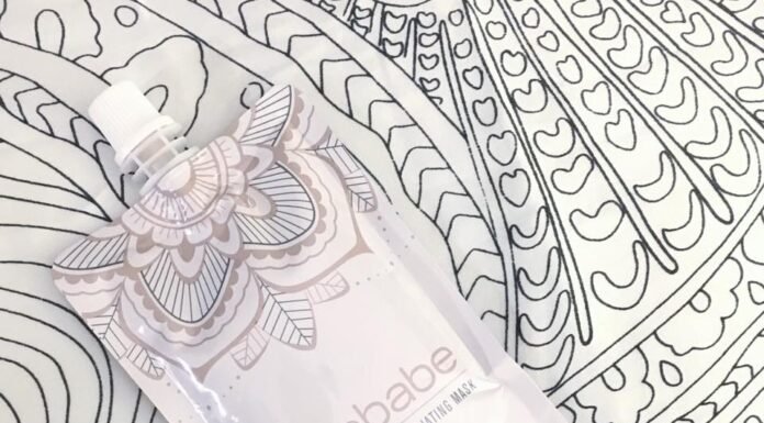 Bare Babe Coconut and Coffee Exfoliating Mask On tonight's nighttime skincare menu: Bare Babe Coffee & Coconut Exfoliating Mask. Ready for an AHA tingle!