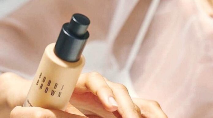 Bobbi Brown Skin Long Wear Foundation Review