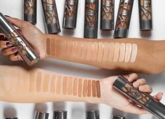 Review Naked Skin Foundation and All Nighter Foundation