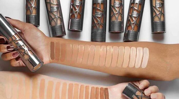 Review Naked Skin Foundation and All Nighter Foundation