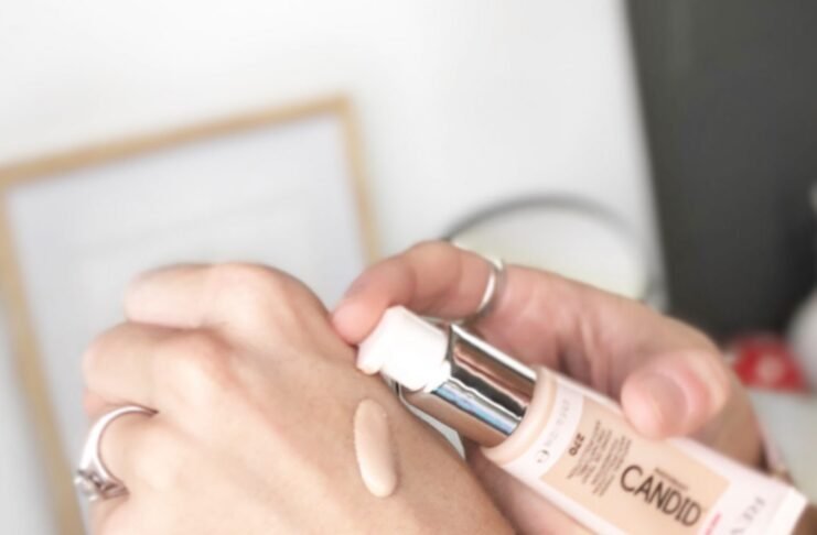 REVLON PHOTOREADY CANDID FOUNDATION REVIEW