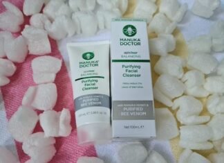 What are microbead? What are the best microbead free face scrub? Manuka Doctor ApiClear Purifying Facial Scrub