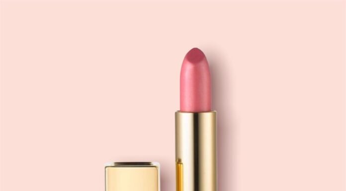 Estée Lauder – Pure Color Long Lasting Lipstick | Review, Swatches Estée Lauder – Pure Color Long Lasting Lipstick