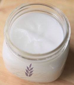 DIY Lavender Coconut Body Cream