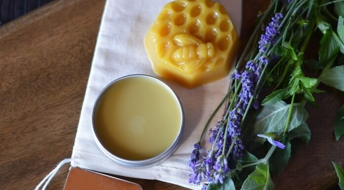DIY Herbal Salve With Healing Properties