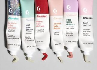 The Best Lip Balms for Dry, Chapped Lips (Top Reviews)