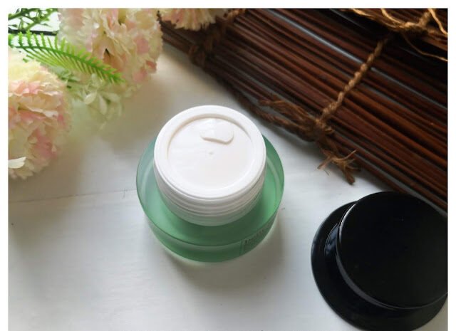 Review Belif Peat Miracle Revital Eye Cream Performance