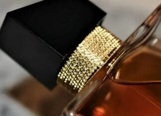 Yves Saint Laurent Libre Review: A Bold Statement of Modern Feminine Freedom Fragrance Review: Yves Saint Laurent – Libre