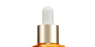 Sunday Riley CEO Vitamin C Serum Review: Is This Brightening Powerhouse Worth The Hype? Sunday Riley C.E.O. 15% Vitamin C Brightening Serum