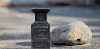 Tom Ford Oud Wood Review: A Luxurious Journey Through Arabian Nights Neutral Reviews of Oud Wood by Tom Ford