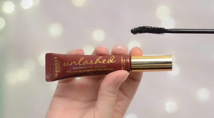 Wander Unlashed Mascara Review: Is This Luxe Mascara Worth The Hype? Wander Beauty Unlashed Volume & Curl Mascara Review