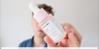 Honest Review: Glossier Super Glow Vitamin C Serum – Is It Worth The Hype? Super Glow Vitamin C Brightening Face Serum