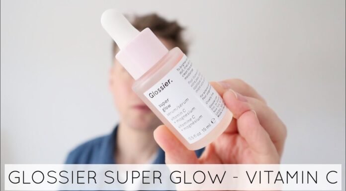 Honest Review: Glossier Super Glow Vitamin C Serum – Is It Worth The Hype? Super Glow Vitamin C Brightening Face Serum