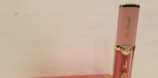 The Ultimate Review: Wifey for Lifey Lip Gloss – Is This Your Perfect Match? Too Faced Lip Injection Lip Gloss - Wifey for lifey - 2.9K requests